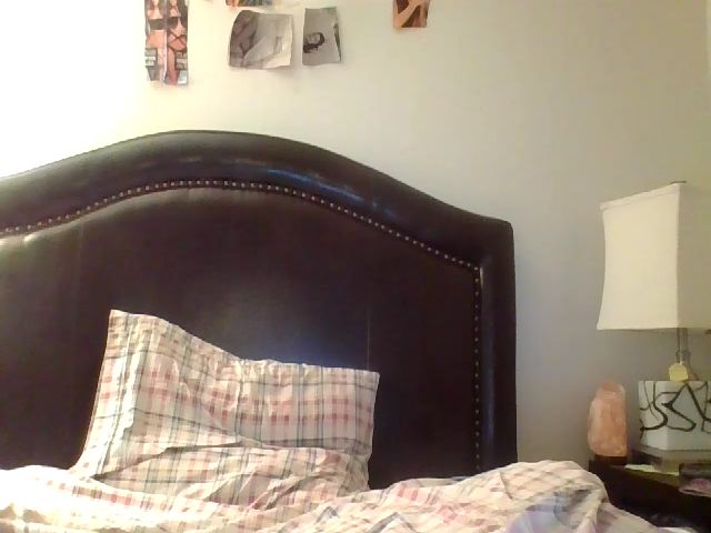 Live sex webcam photo for seXysiLvaNAaA #272016429