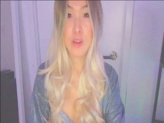 Live sex webcam photo for seduceyouxx #272750138