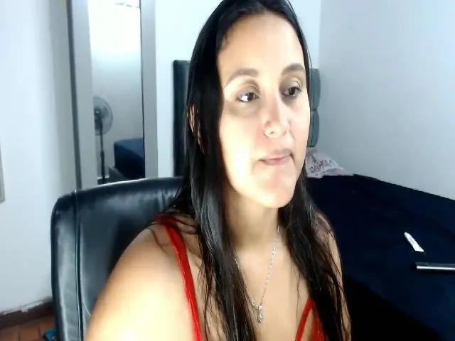 Live sex webcam photo for sexy_nurse_ #273059689