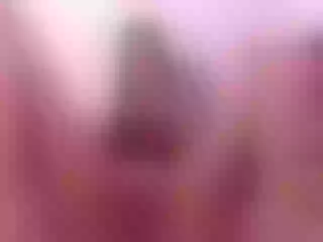 Live sex webcam photo for sharlottt_20 #273543805
