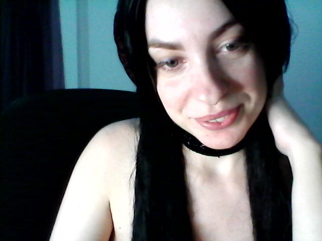 Live sex webcam photo for shinyMermaid #273145838