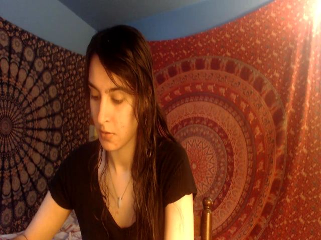 Live sex webcam photo for shysasha1 #272689935