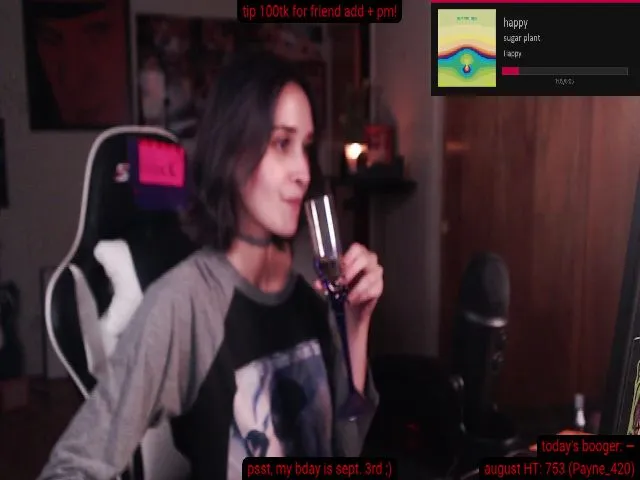 Live sex webcam photo for sickgrrl #274386611