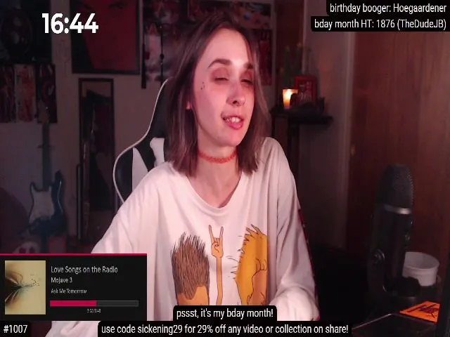 Live sex webcam photo for sickgrrl #274643707