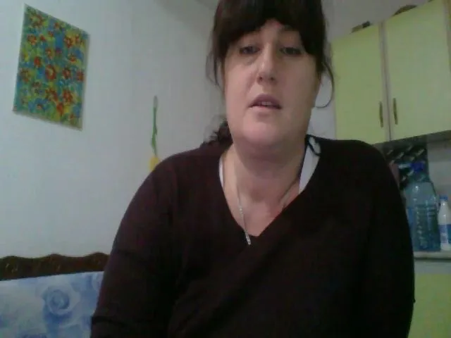 Live sex webcam photo for sloppymilf #271708336