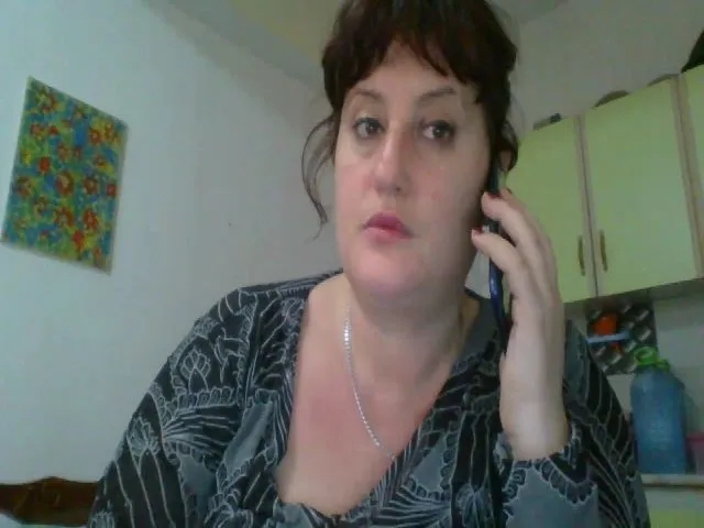 Live sex webcam photo for sloppymilf #271863862