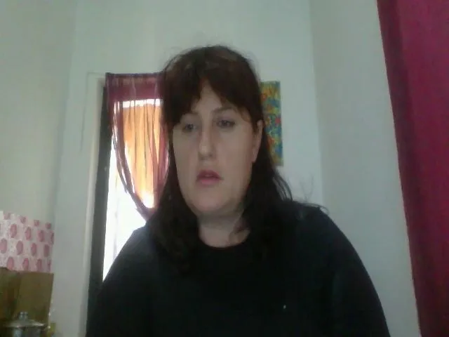 Live sex webcam photo for sloppymilf #272384683