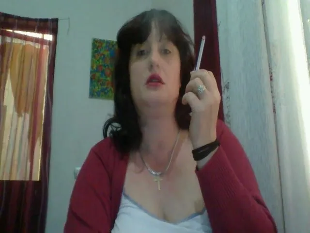 Live sex webcam photo for sloppymilf #272475072