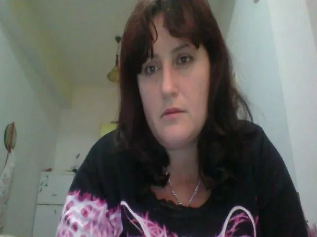 Live sex webcam photo for sloppymilf #272583264