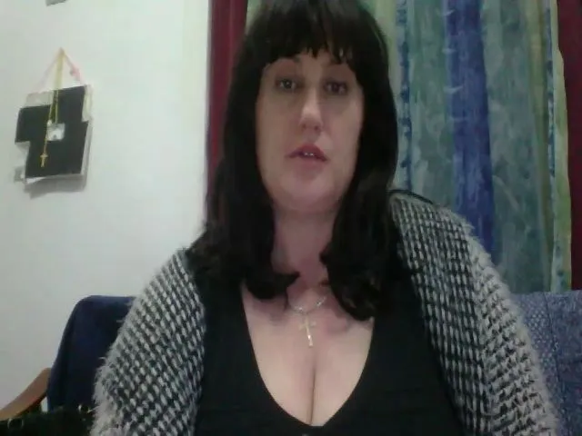 Live sex webcam photo for sloppymilf #272711622