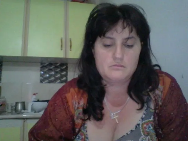 Live sex webcam photo for sloppymilf #273433427