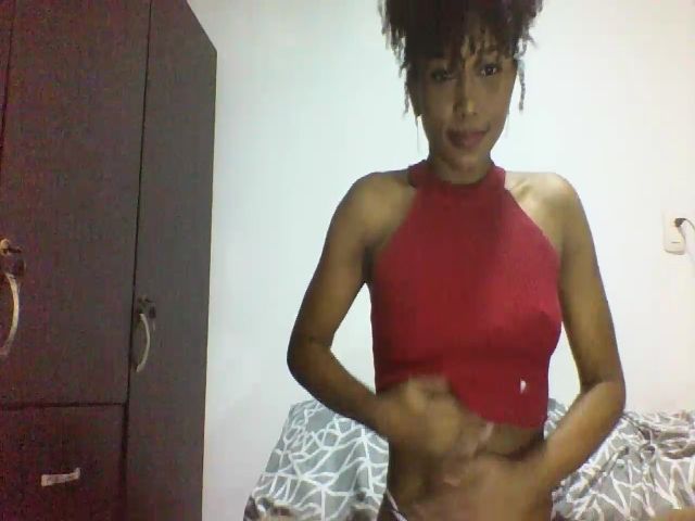 Live sex webcam photo for smilewhitney #273882579