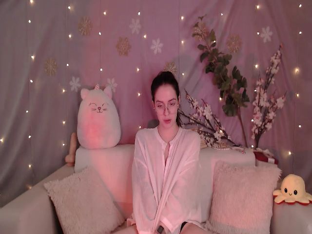 Live sex webcam photo for sonia_moon #272119840