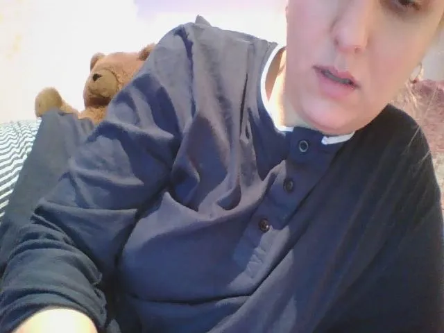 Live sex webcam photo for squirtvicky #271944860