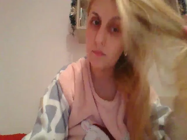 Live sex webcam photo for squirtvicky #272271300