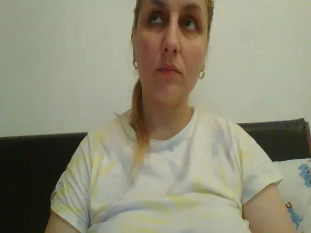 Live sex webcam photo for squirtvicky #273131026