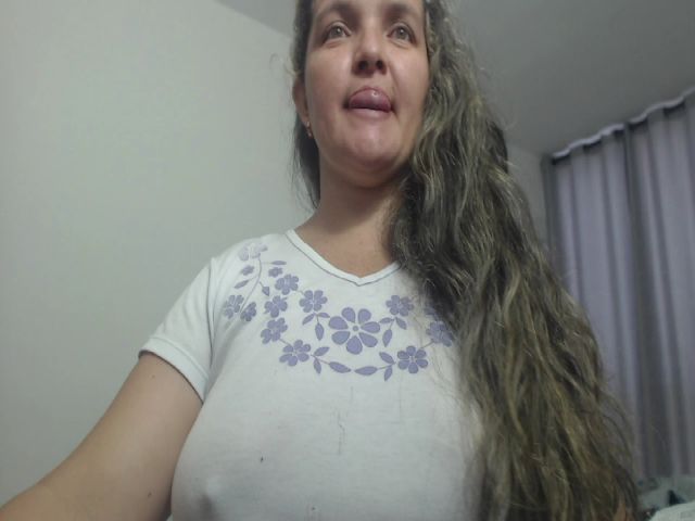 Live sex webcam photo for squirtx_hott #271721097