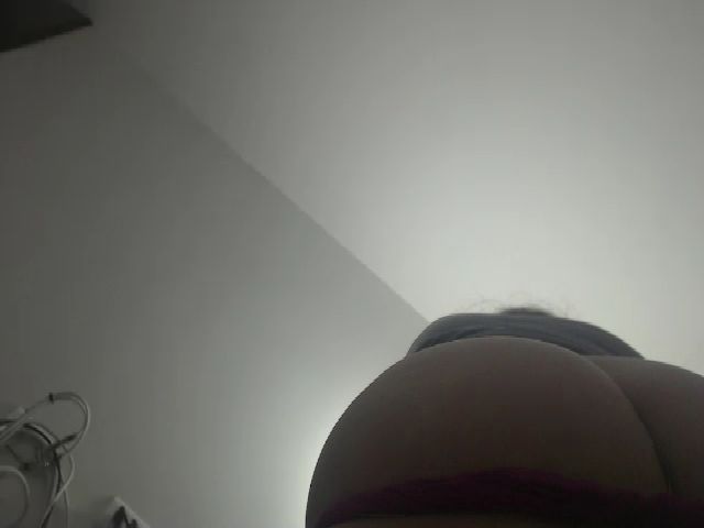 Live sex webcam photo for squirtx_hott #271860108