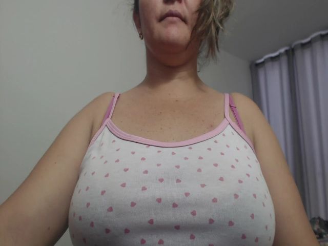 Live sex webcam photo for squirtx_hott #272228207