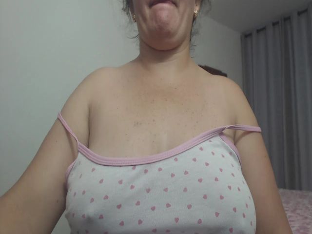 Live sex webcam photo for squirtx_hott #272900355