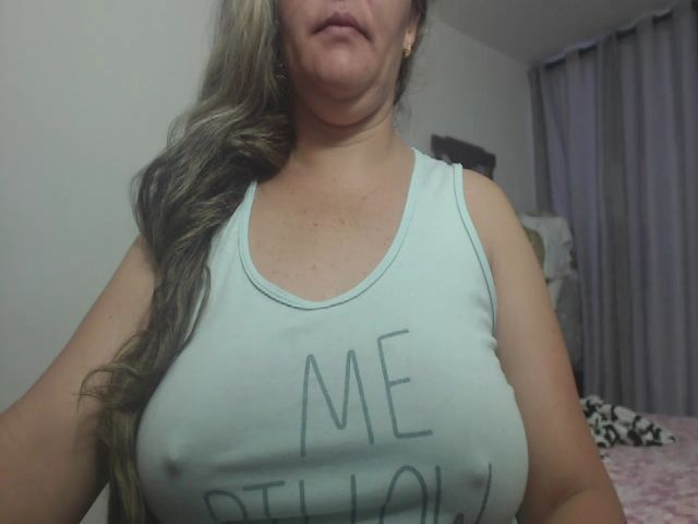 Live sex webcam photo for squirtx_hott #272961550