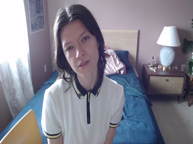 Live sex webcam photo for stickyolivia #273077730