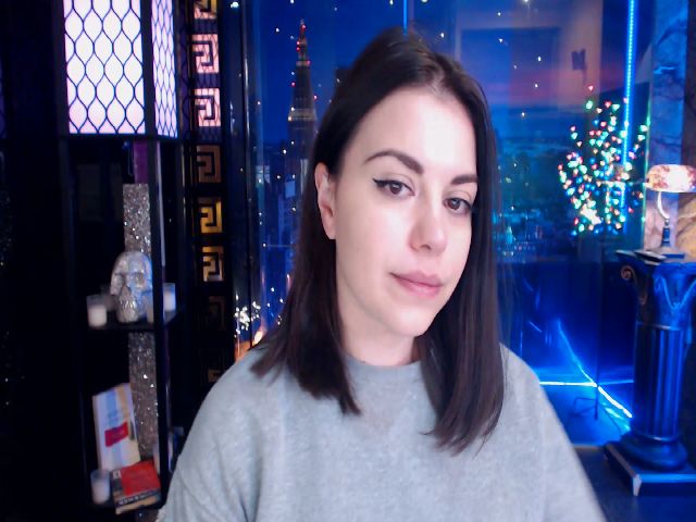 Live sex webcam photo for sunn_o #271952850