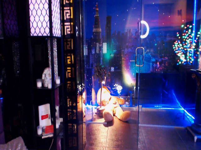 Live sex webcam photo for sunn_o #272397225