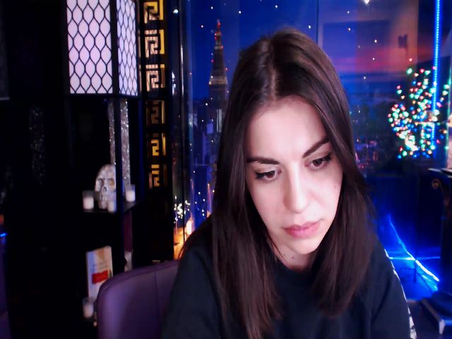 Live sex webcam photo for sunn_o #272408443