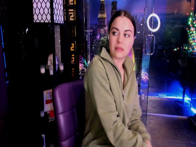 Live sex webcam photo for sunn_o #273198984