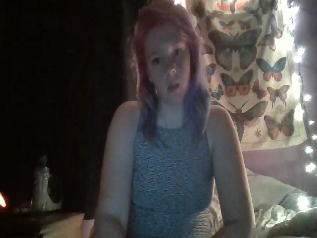 Live sex webcam photo for sweet_sub_ #274421673