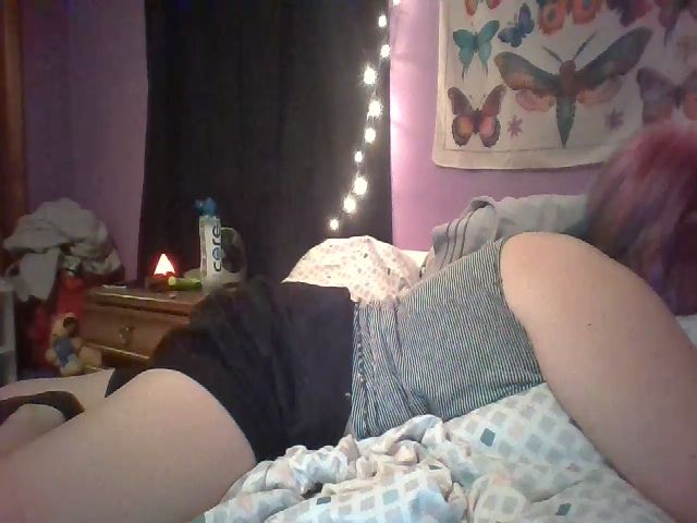 Live sex webcam photo for sweet_sub_ #274422060