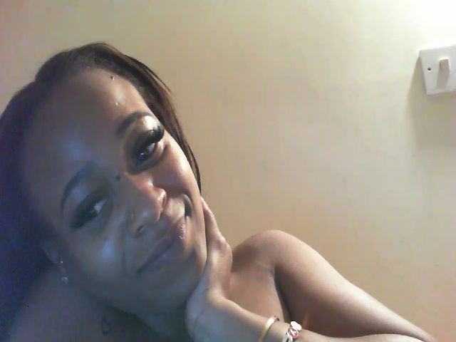 Live sex webcam photo for sweetceeceep #273441869