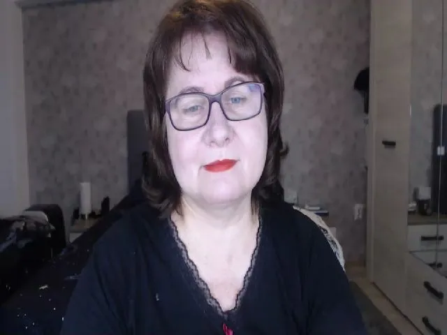Live sex webcam photo for sweetredroseL #272179432