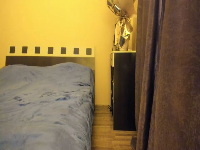 Live sex webcam photo for takecareofme #271735533