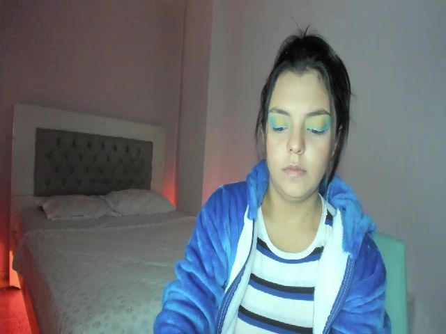 Live sex webcam photo for thays_mawakye #273971992