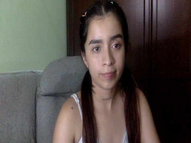 Live sex webcam photo for tinquerbell69 #271892271