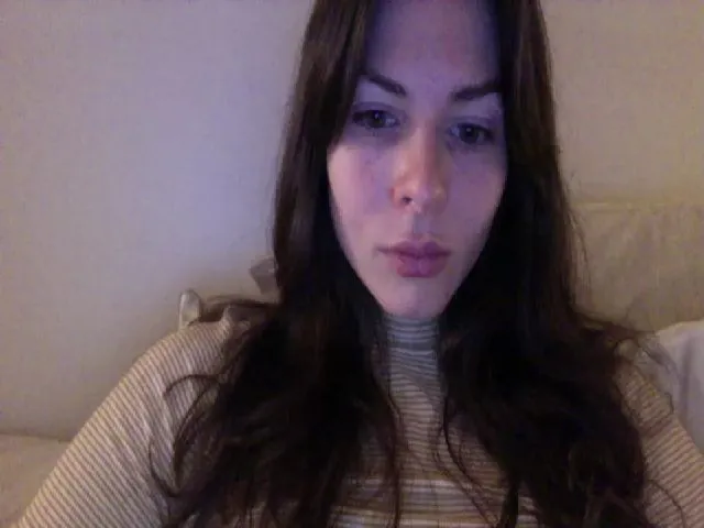 Live sex webcam photo for tonyclifton69 #273276469