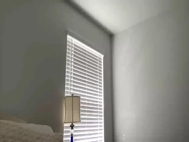 Live sex webcam photo for torireigns1 #273648761