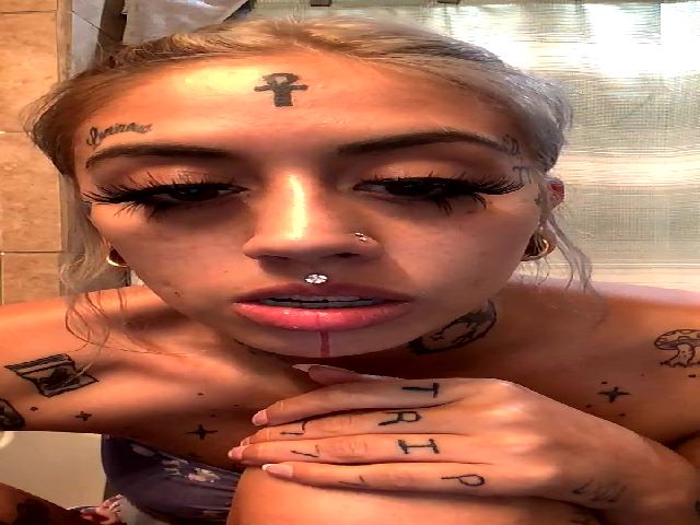 Live sex webcam photo for trippyvnilla #274091214