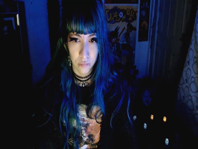 Live sex webcam photo for umaru_michae #271706533