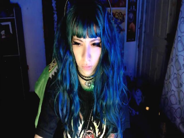 Live sex webcam photo for umaru_michae #271731866