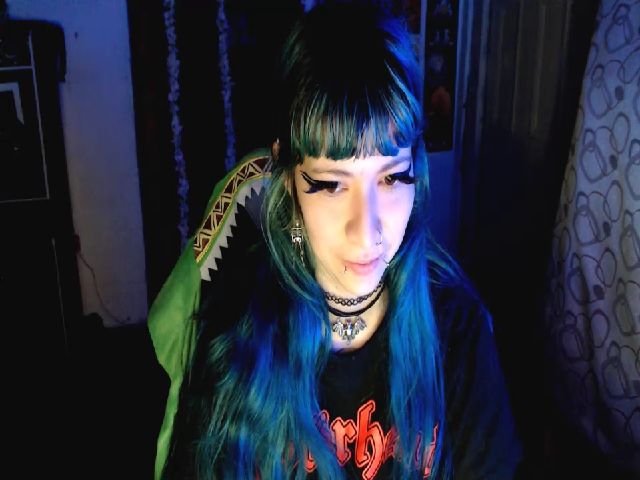 Live sex webcam photo for umaru_michae #271773241