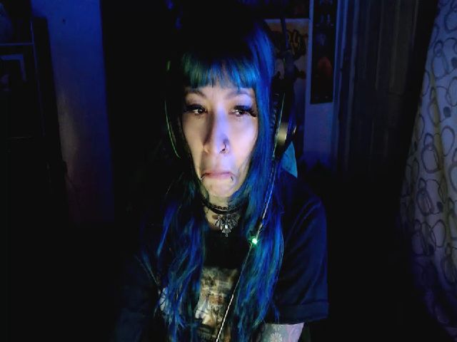 Live sex webcam photo for umaru_michae #271799799