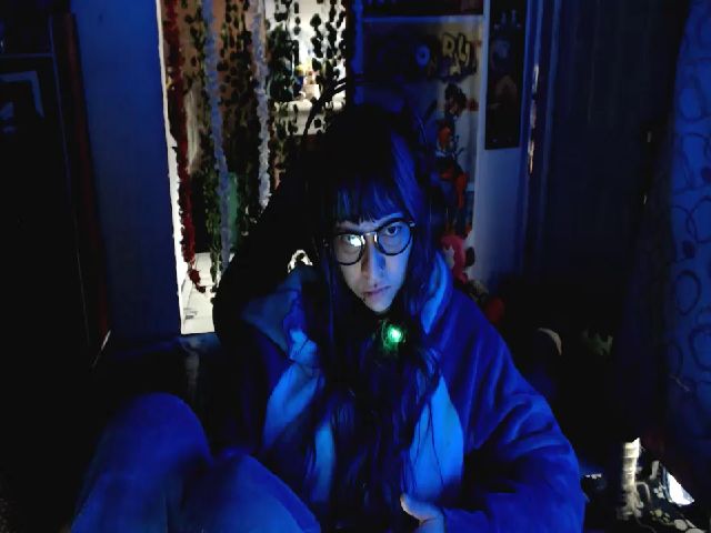 Live sex webcam photo for umaru_michae #271908388