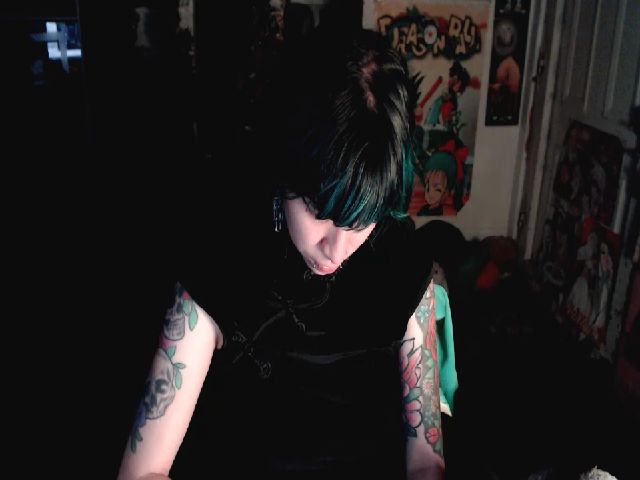 Live sex webcam photo for umaru_michae #272290017