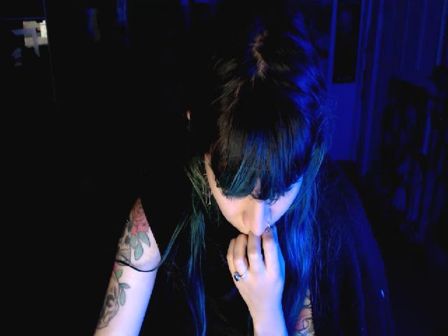 Live sex webcam photo for umaru_michae #272292174