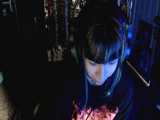 Live sex webcam photo for umaru_michae #272424348