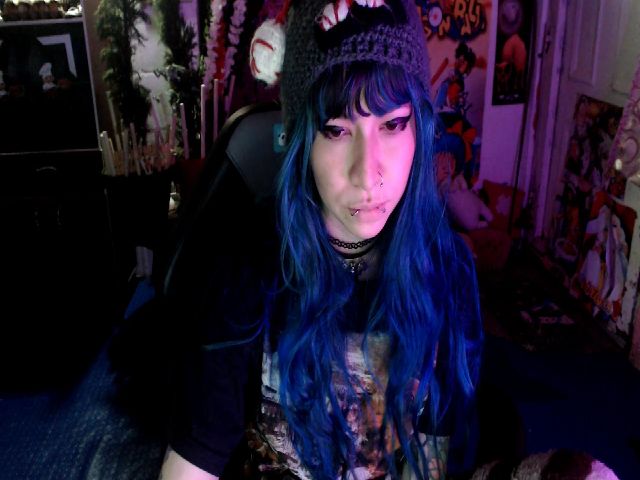 Live sex webcam photo for umaru_michae #272748287