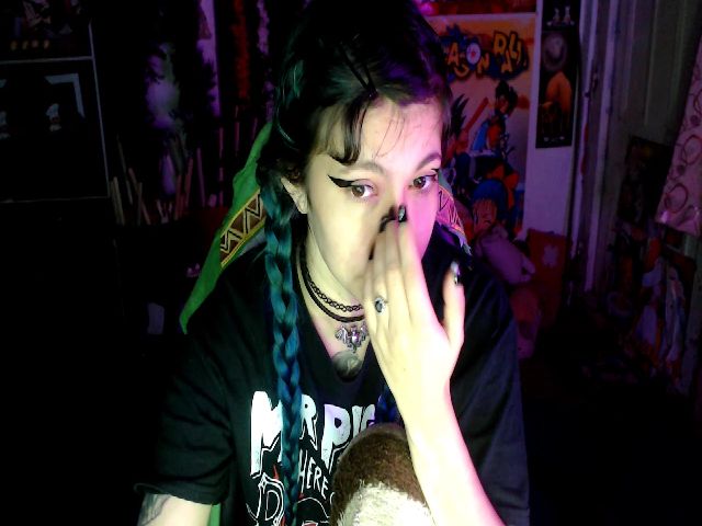 Live sex webcam photo for umaru_michae #272816576